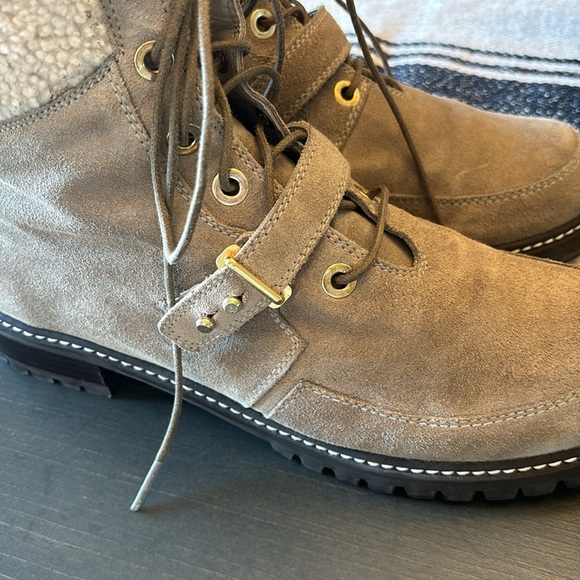 Stuart Weitzman Shearling & Beige Suede Winter Boots with Lug Sole, 10M - Picture 4 of 8